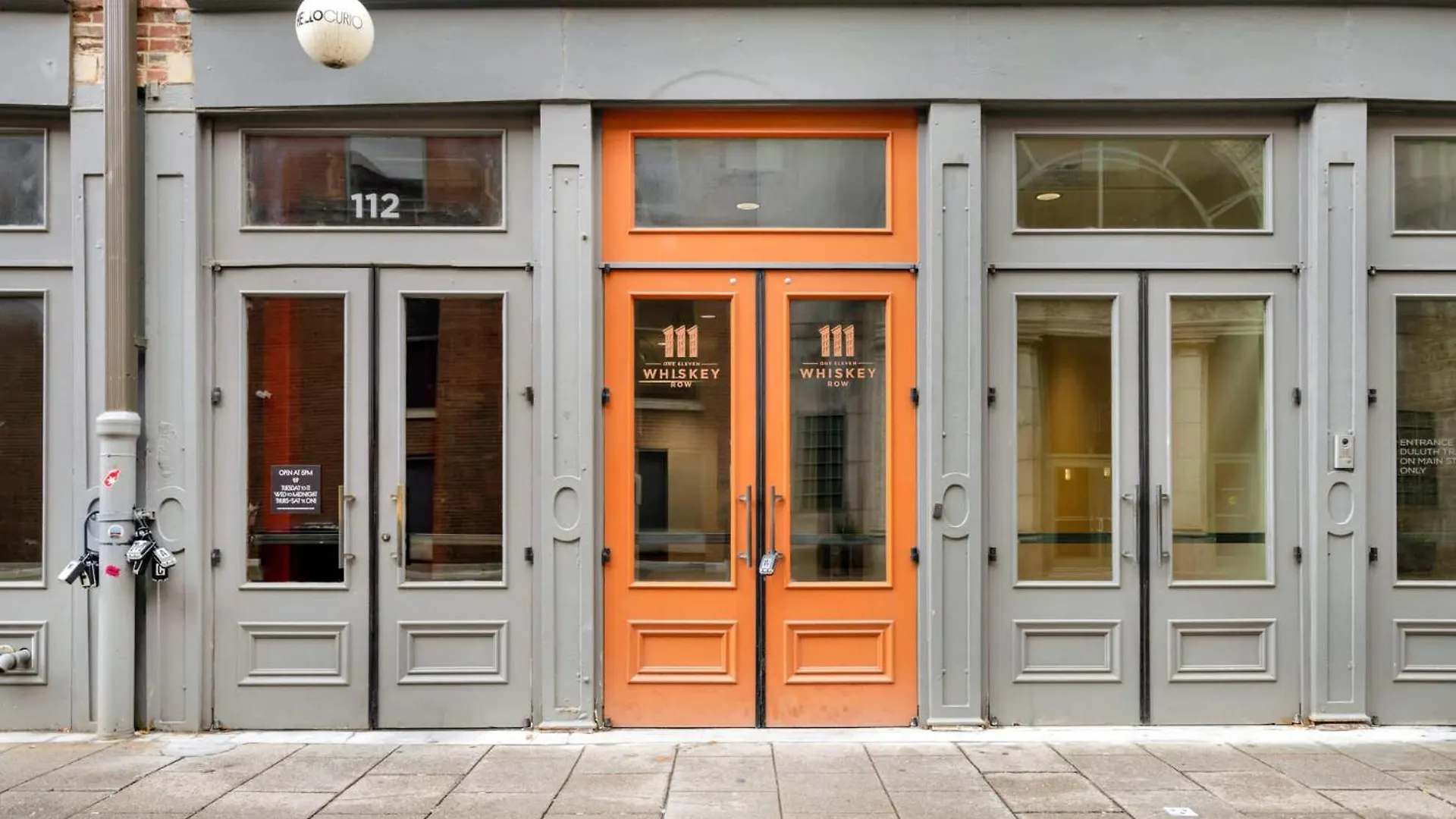 Ideal Spot Near 4Th Street Live & Local Dining ルイスビル